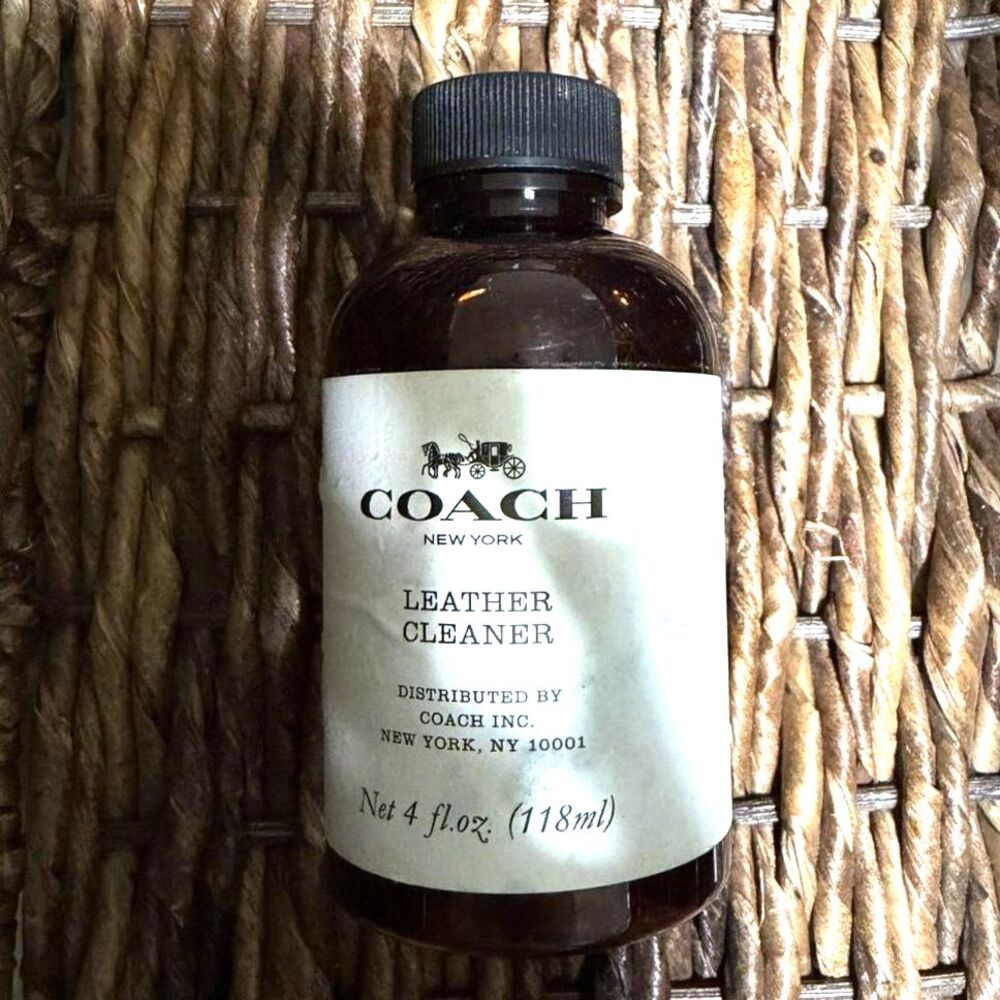 Coach New York Leather Cleaner – 4 fl oz (118ml)